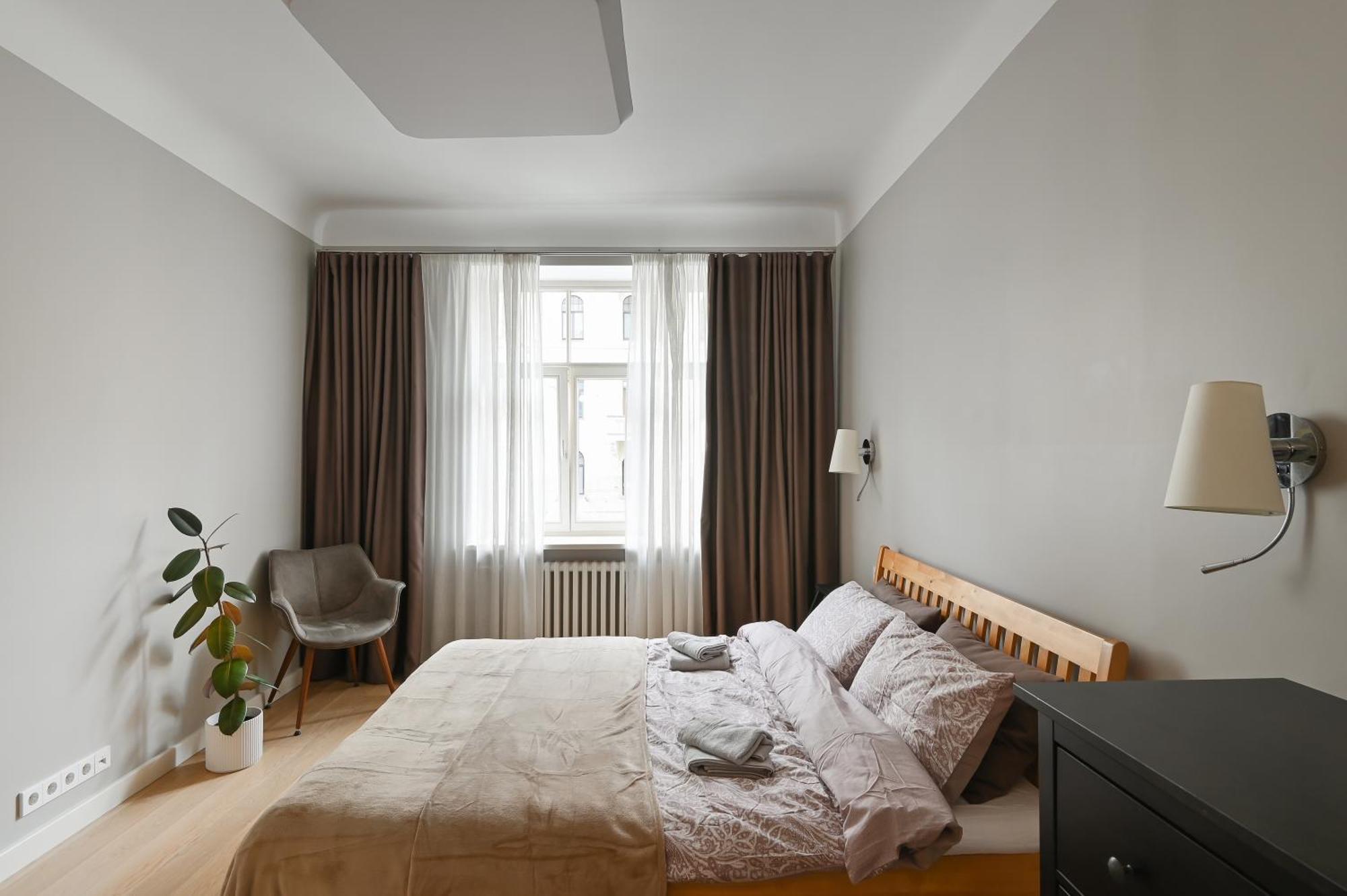 Modern 2-Bdrm Centre Apartment ريغا المظهر الخارجي الصورة